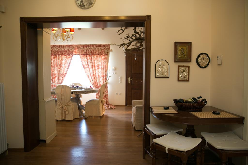 Maison d'hôtes Beautiful House à Artemi Extérieur photo